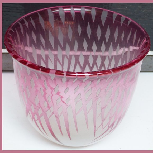 Jim Engebretson & Renee Nielsen Sculpture Art Hand Glass Vase Bowl Diamond Pink - Picture 1 of 9